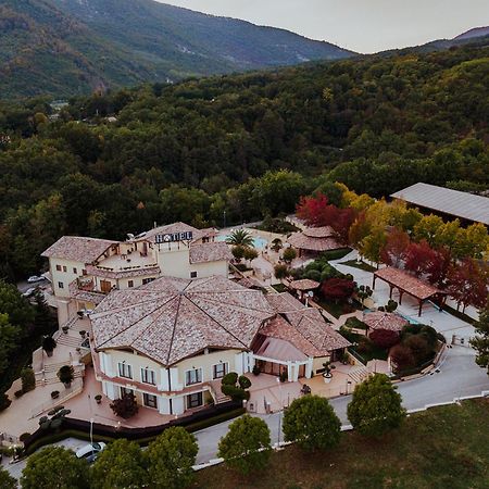 San Raffaele Hotel Restaurant & Resort Castelluccio Superiore Extérieur photo