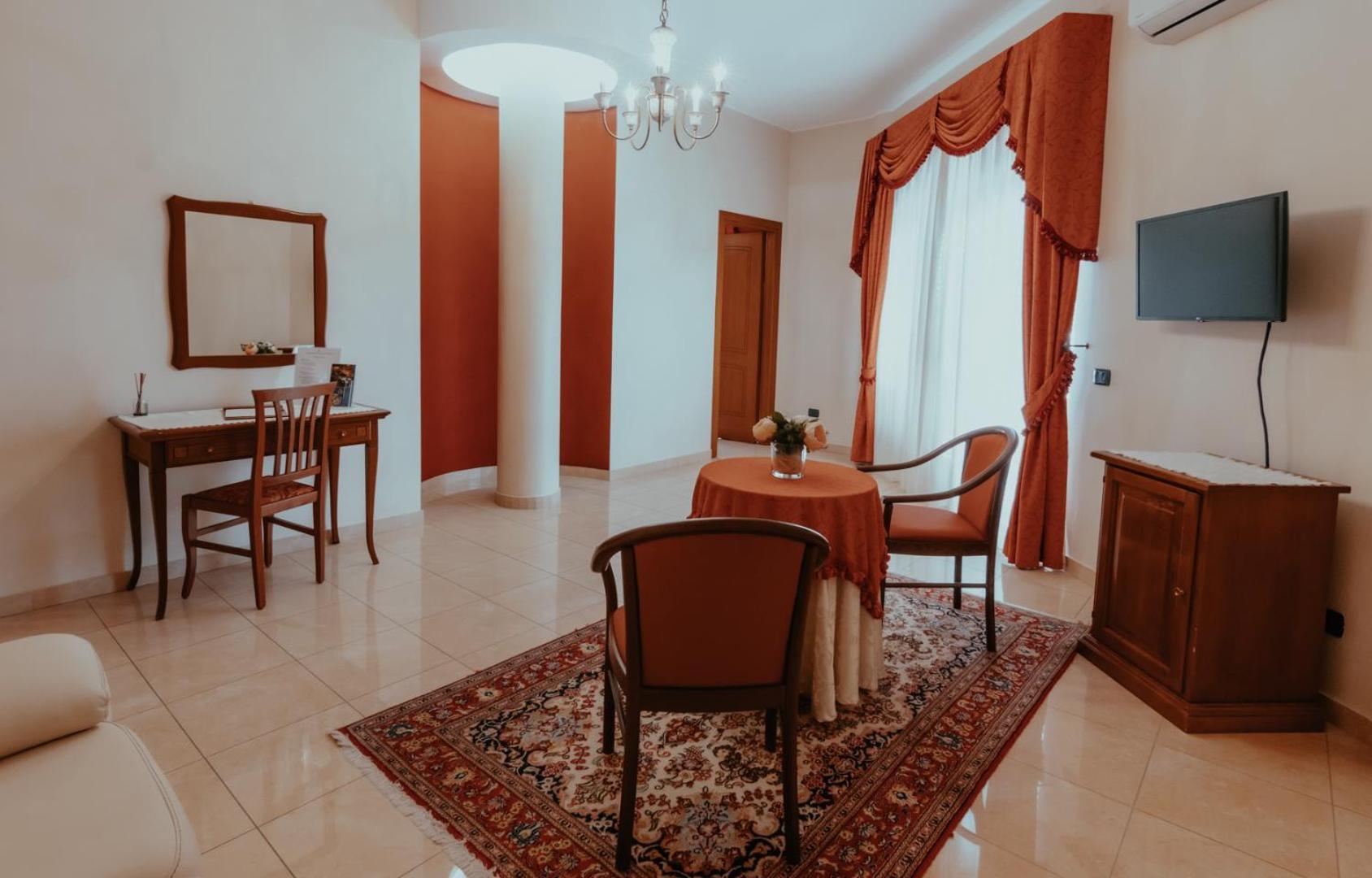 San Raffaele Hotel Restaurant & Resort Castelluccio Superiore Extérieur photo